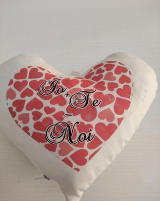Cuscino a forma di cuore
