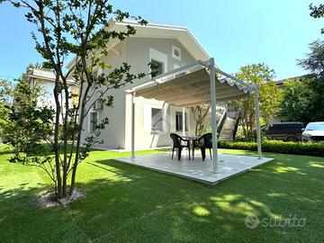 BIFAMILIARE A CESENATICO