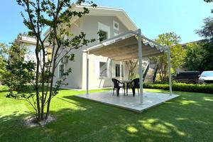 BIFAMILIARE A CESENATICO