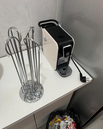Macchina del caffe AROMA VERO + portacapsule inox
