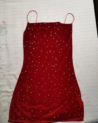 vestito natalizio di velluto rosso con stelline