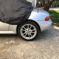 Cerchi da 17 BMW con pneumatici