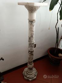 colonna in marmo