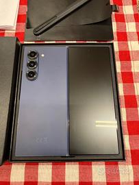 Samsung Z Fold6 5G (2025) 12GB/256GB in Garanzia