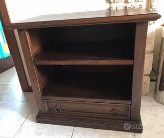 Mobile porta TV in arte povera