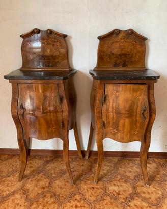 Comodini antichi bombati barocco piemontese