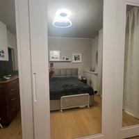 Armadio a specchio a 3 ante scorrevoli