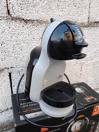 MACCHINA DEL CAFFÈ DOLCEGUSTO 
