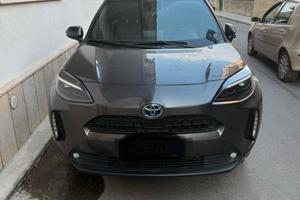 YARIS CROSS