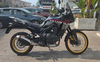 Honda Transalp 750