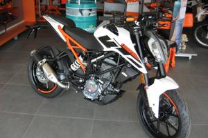 KTM 125 Duke guasta
