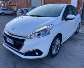 Peugeot 208 PureTech 82 5 porte Access