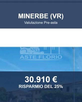 Immobile in asta di 223 m² con più di 5 locali a M
