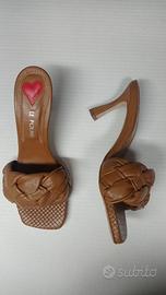 Ciabatte con tacco Le Poeme color cuoio