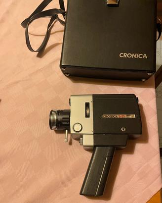 Lotto Vintage: Fotocamere ecc