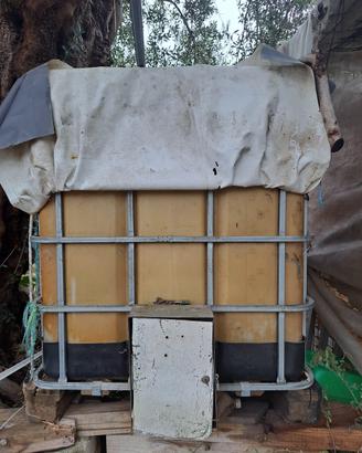 Recipiente di carburante 1000l (ritiro a mano)