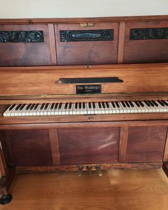 Pianoforte verticale 