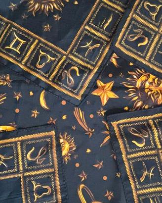 Foulard vintage carré nero e oro fantasia zodiacal
