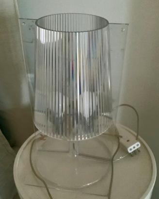KARTELL LAMPADA DA TAVOLO “TAKE”  colore cristallo