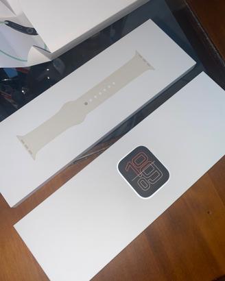 Apple Whatch (con cinturino e caricatore)