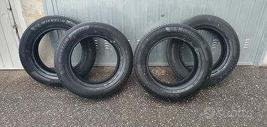 Michelin Primacy 4 215/65/17 2000km