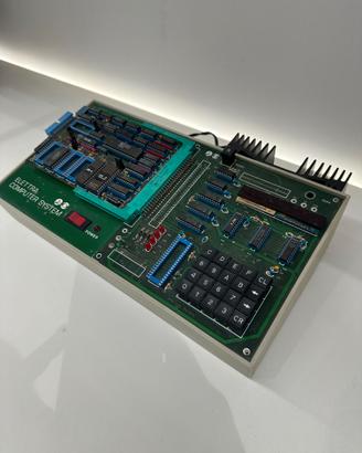 Retrocomputer Elettra Computer System Z80 FUNZIONA