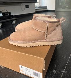 Ugg Sand Ultra Mini