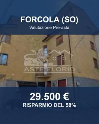 Immobile in asta di 189 m² con più di 5 locali a F