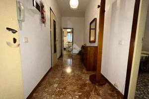 4 LOCALI A SANT'ILARIO D'ENZA