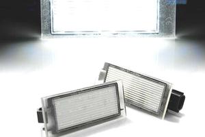 LUCI TARGA A LED PER RENAULT CLIO MEGANE LAGUNA TW