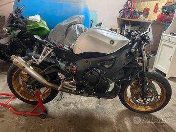 Ricambi yamaha r6 2003