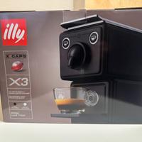 Macchina prr caffe illy x 3