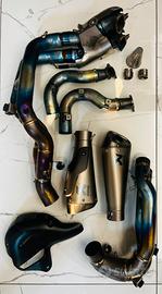 AKRAPOVIC COMPLETO PANIGALE V4
