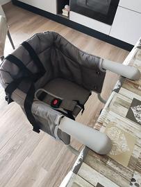 seggiola per bebè da inserire nel tavolo da pranzo