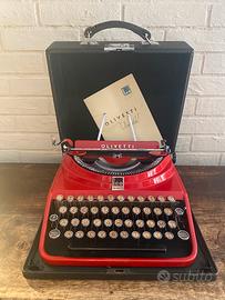 Olivetti ICO  rossa con custodia funzionante  1930
