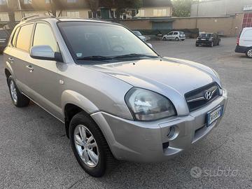 HYUNDAI Tucson 2.0 CVVT 16V BlueDrive BENZINA/GP