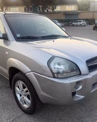 HYUNDAI Tucson 2.0 CVVT 16V BlueDrive BENZINA/GP