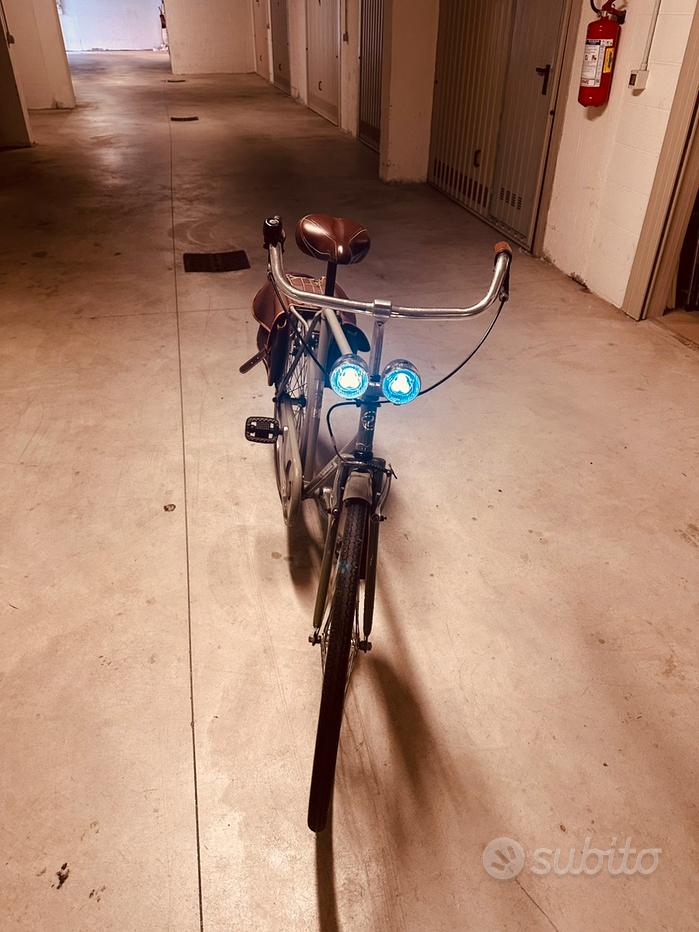 Fanale Posteriore LED Vintage In Acciaio Per Bici Classica – Luce Per City Bike E Bici Da Strada
