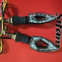 FRECCE LED MOTO CLI7053 TRIANGOLARE OMOLOGATE UNIV