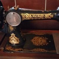 Macchina da cucire da arredamento