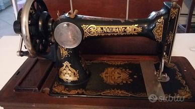 Macchina da cucire da arredamento