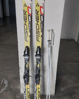 Sci FISCHER 160 cm con attacchii