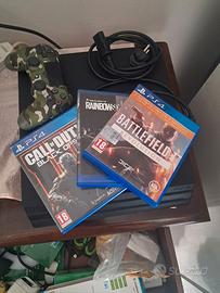 Console PS4 Pro usata in perfette condizioni!