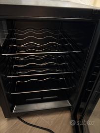 Cantina per vini di servizio