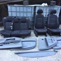 Sedili Mazda 2 2004 5 porte neri