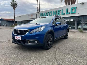 Peugeot 2008 BlueHDi 100 S&S Signature