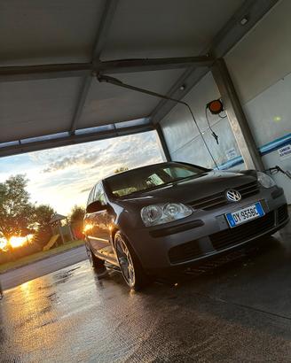 Golf V