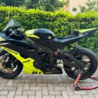 Yamaha r6 yzf 2009