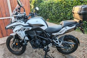 Benelli TRK 502X