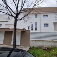 Villa plurifamiliare